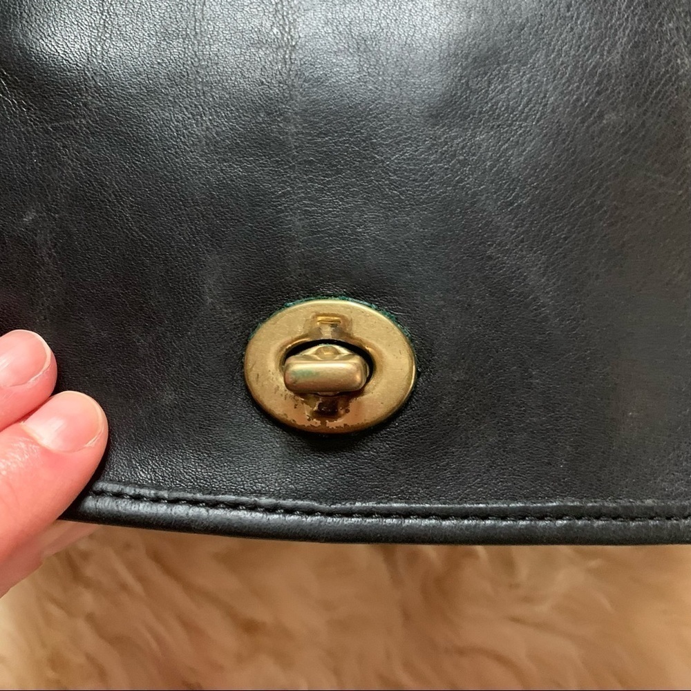 COACH Black Leather Classic Flap Crossbody Bag Purse - Picture 6 of 9